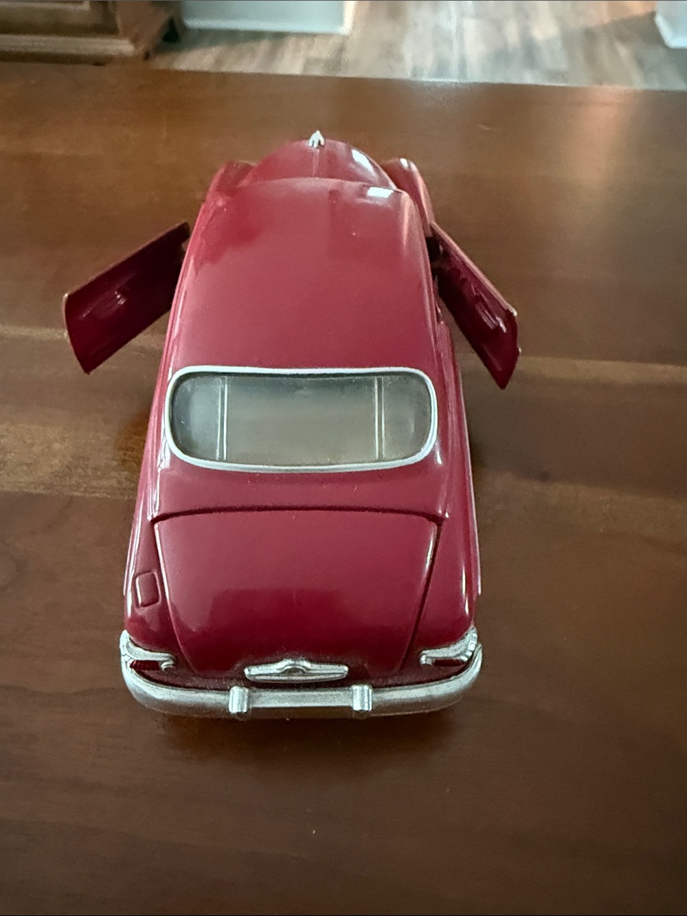 1949 Mercury Red Die-Cast Collectible Car – Classic Vintage Style - Picture 4 of 8